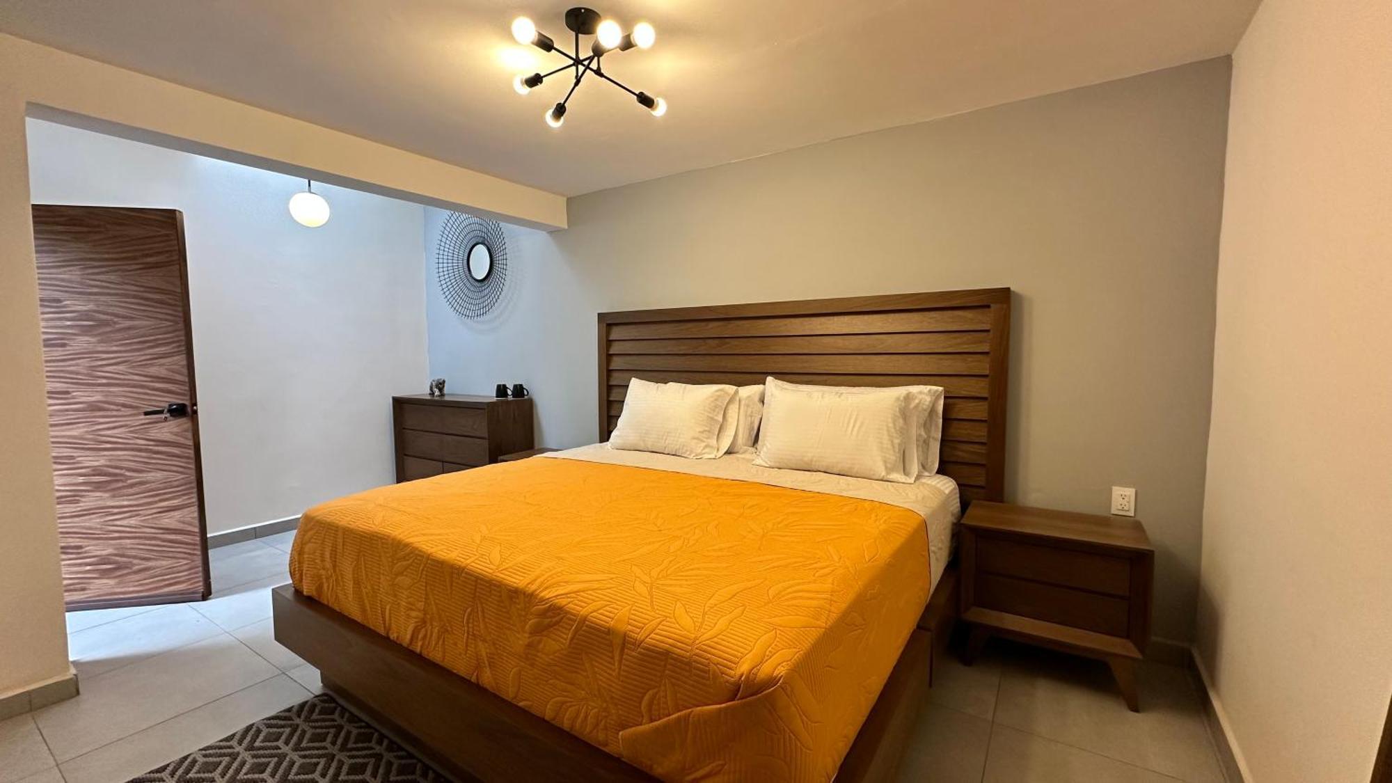 Hotel Boutique Villa Escondida, A Pasos De Lo Mejor En Tlaquepaque Buitenkant foto