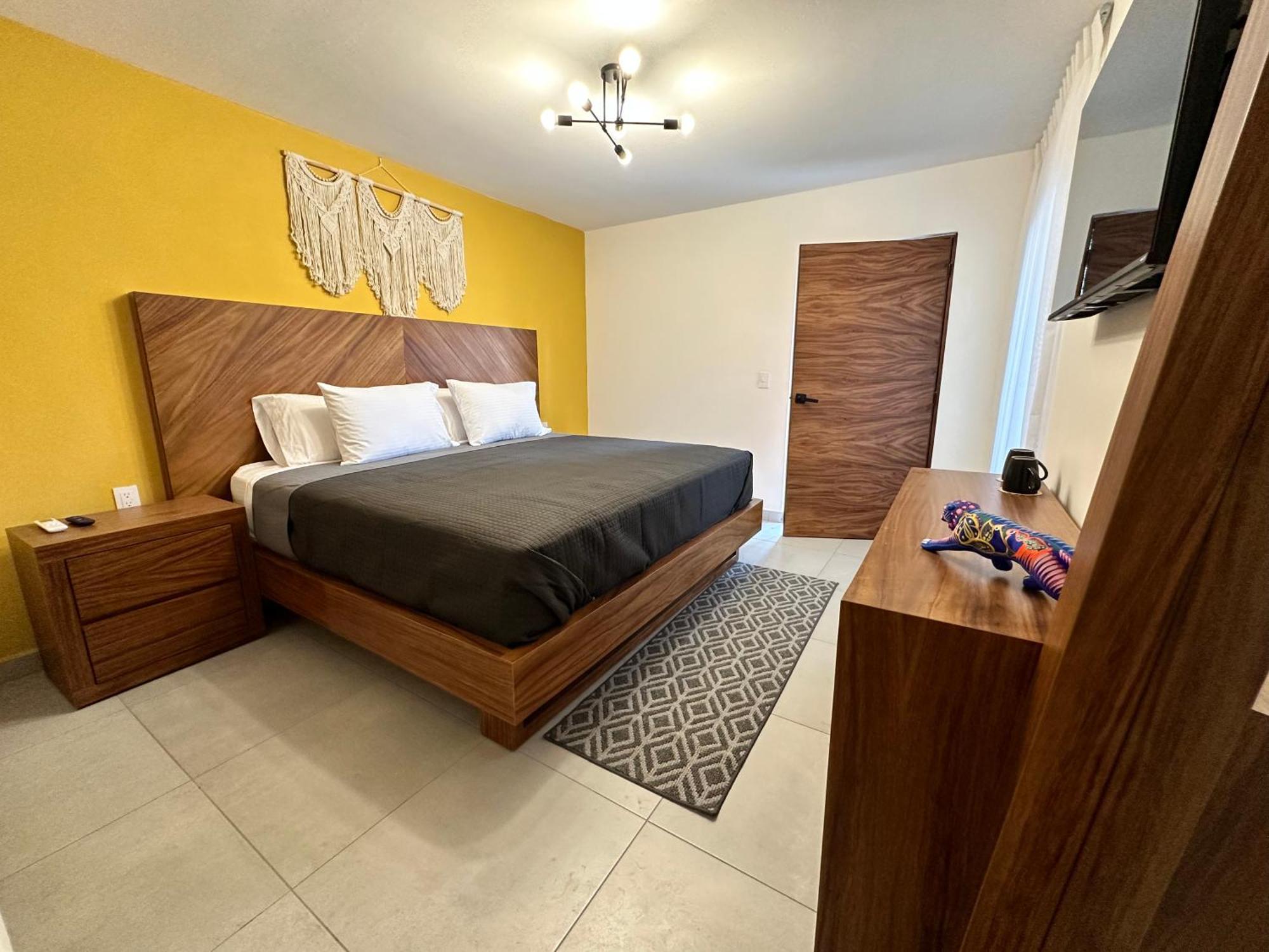Hotel Boutique Villa Escondida, A Pasos De Lo Mejor En Tlaquepaque Buitenkant foto