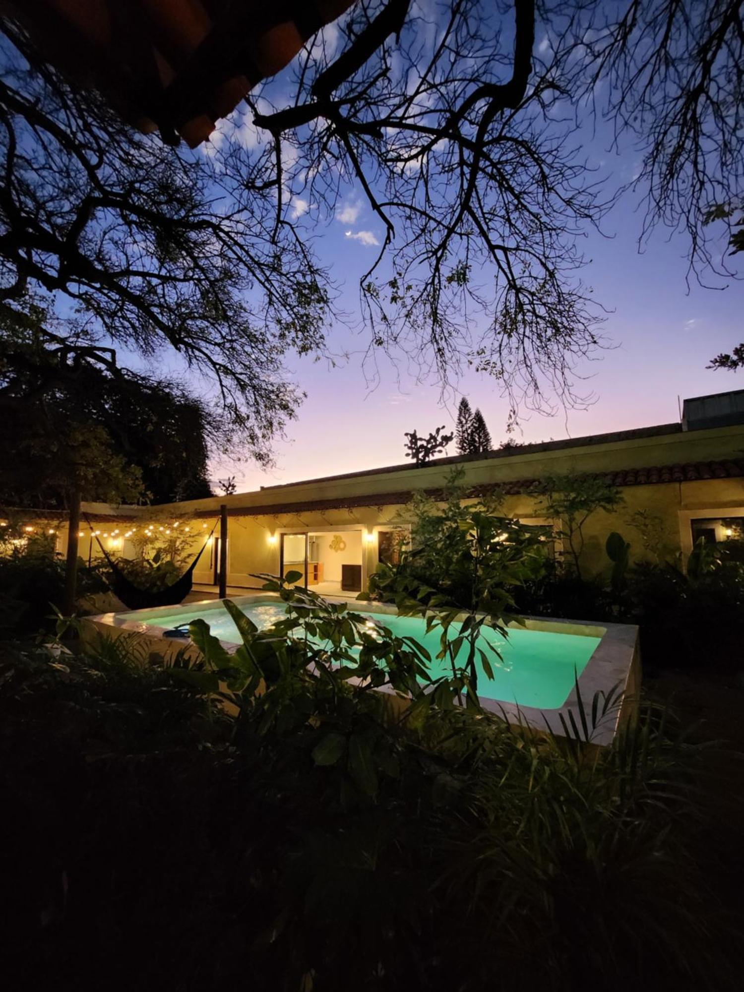 Hotel Boutique Villa Escondida, A Pasos De Lo Mejor En Tlaquepaque Buitenkant foto